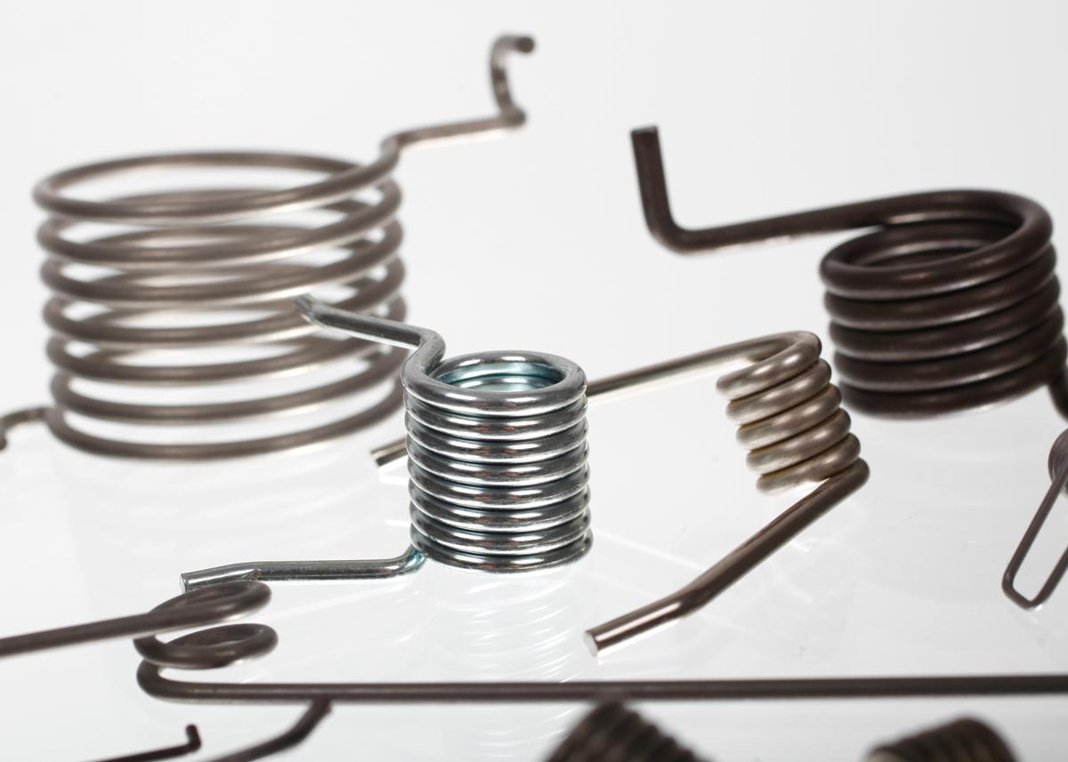 različne torzijske vzmeti