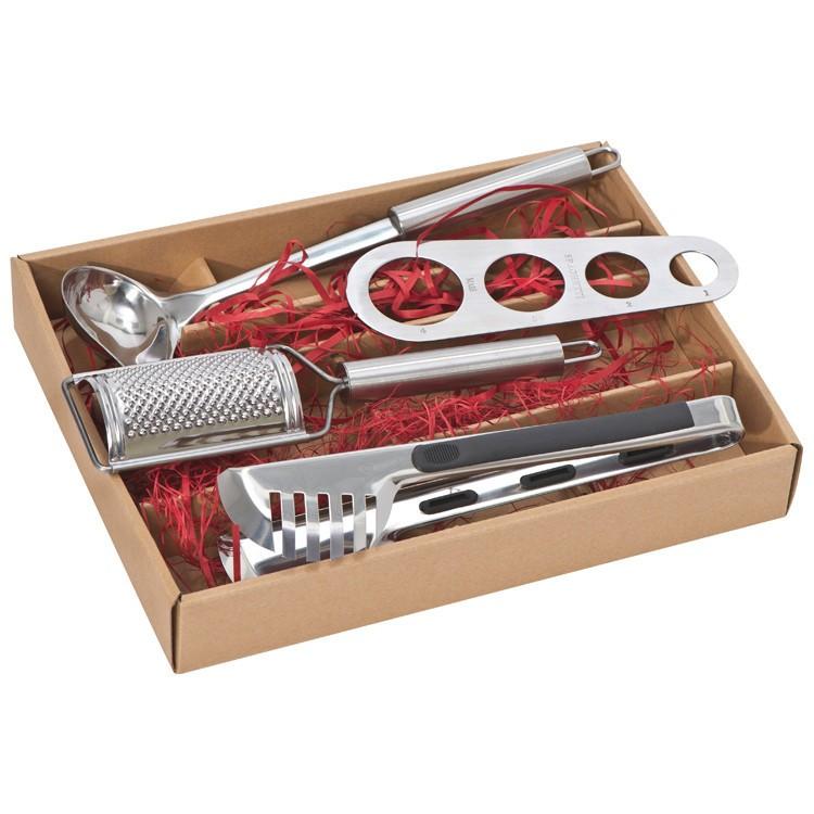 Vsak kulinarični navdu&scaron;enec bo vesel seta nožev, olj, desk ali kateregakoli drugega darila povezanega s kuhanjem in peko