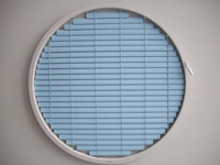 okrogle notranje žaluzije