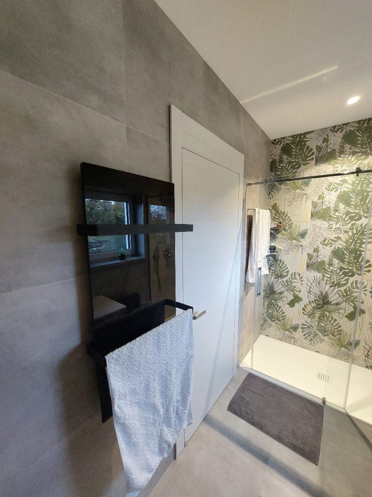 ir grelni paneli poraba