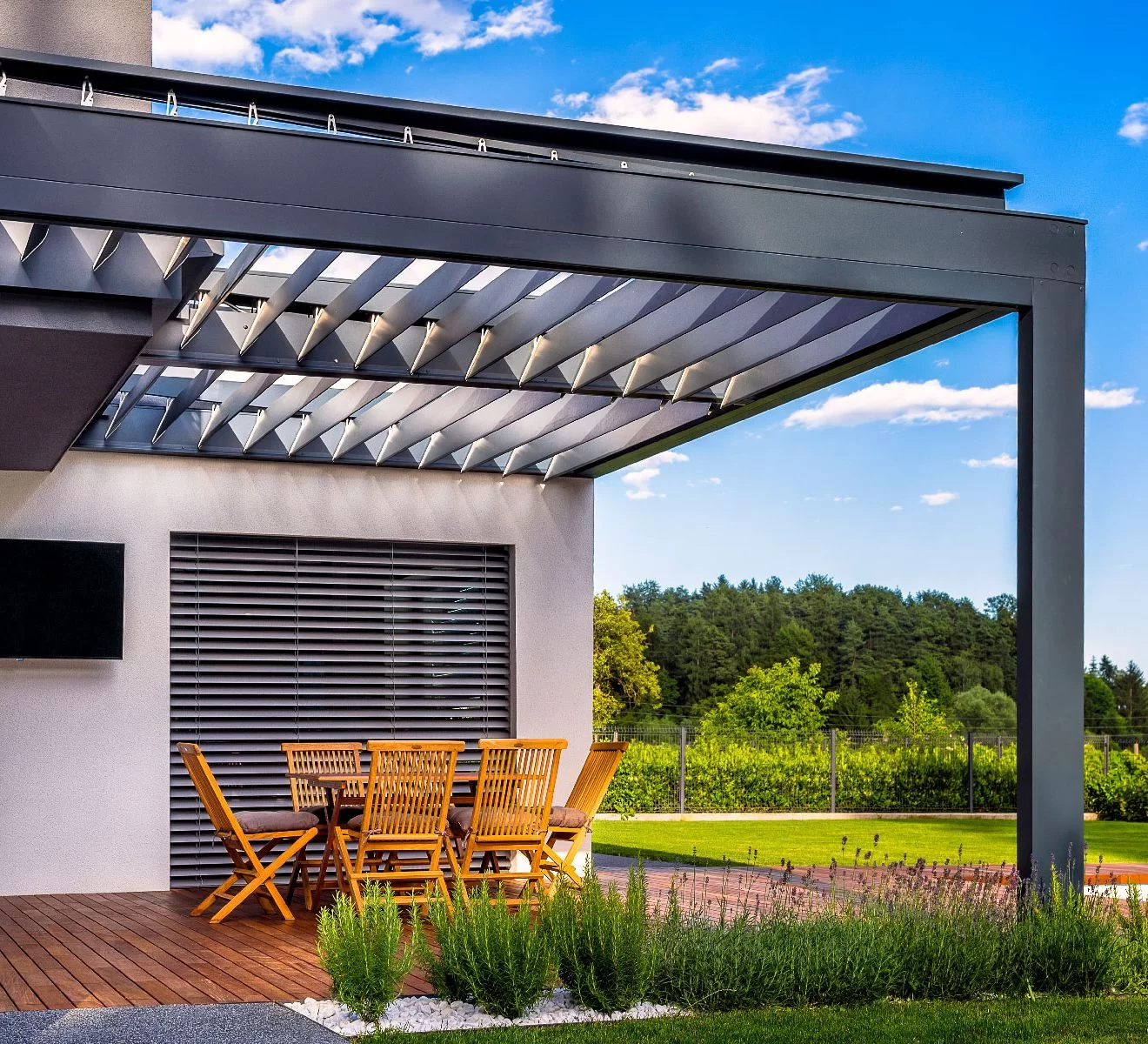 bioklimatska-lamelna-pergola