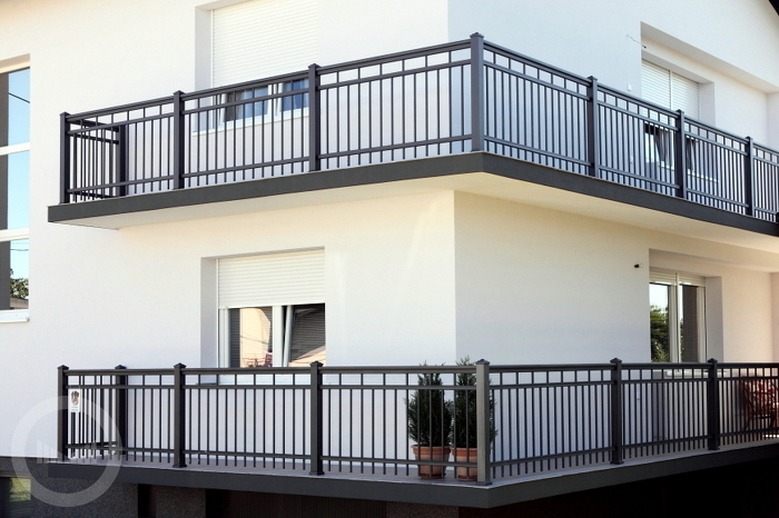 Zaščitna ograja za balkon