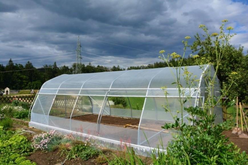 Rastlinjaki in oprema