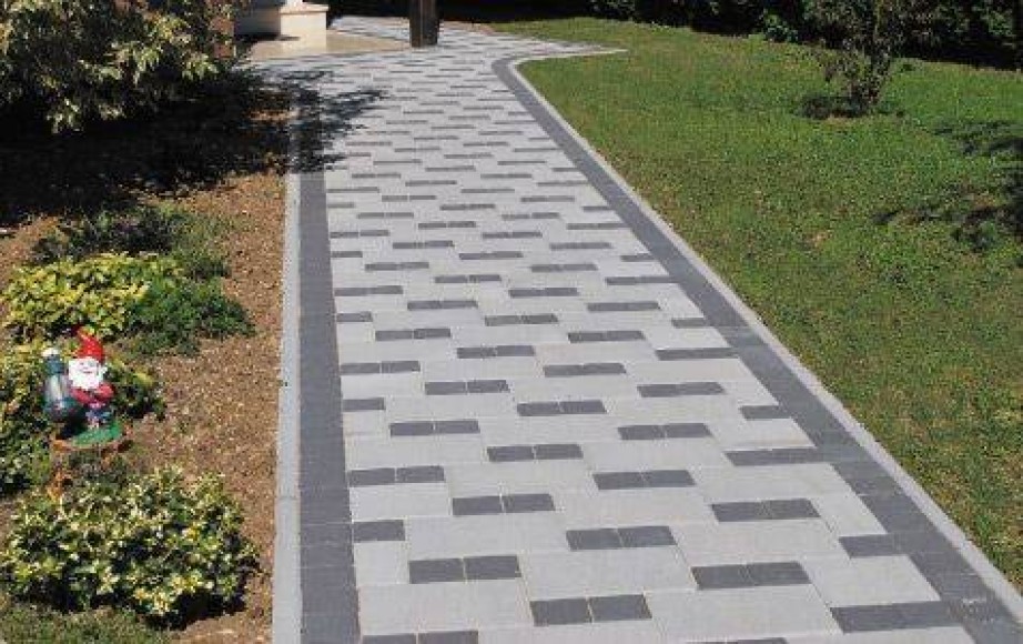 Tlakovanje dvorišč