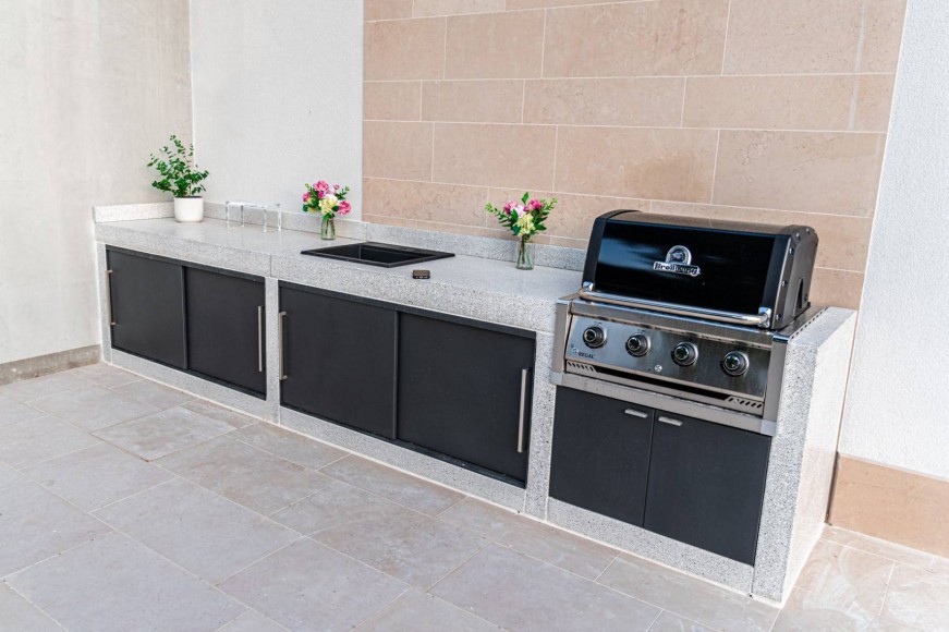 Elegantna letna kuhinja