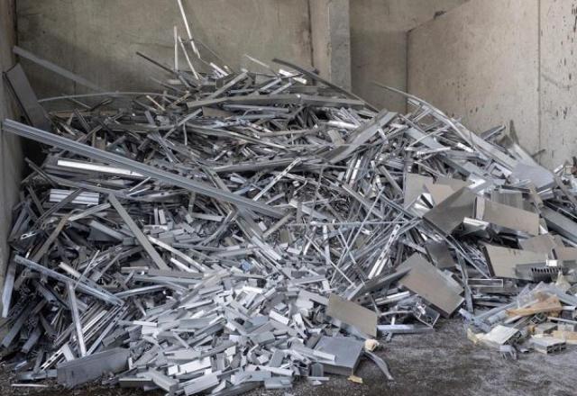 Nakup železa in izbira pravega materiala za vaš projekt