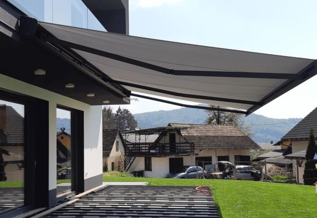 Tenda za teraso gostom nudi prijetno druženje