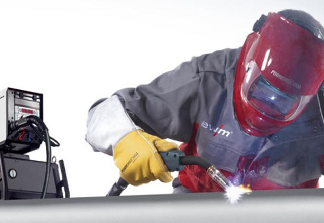 Ročno obločno varjenje je vsestransko in učinkovito