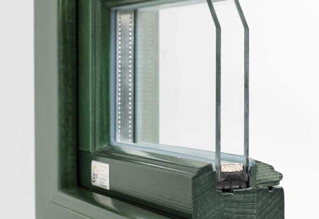 Izdelava lesenih oken po meri naročnika