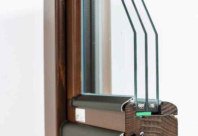 Lesena okna po meri, izdelana po najvišjih kriterijih kakovosti